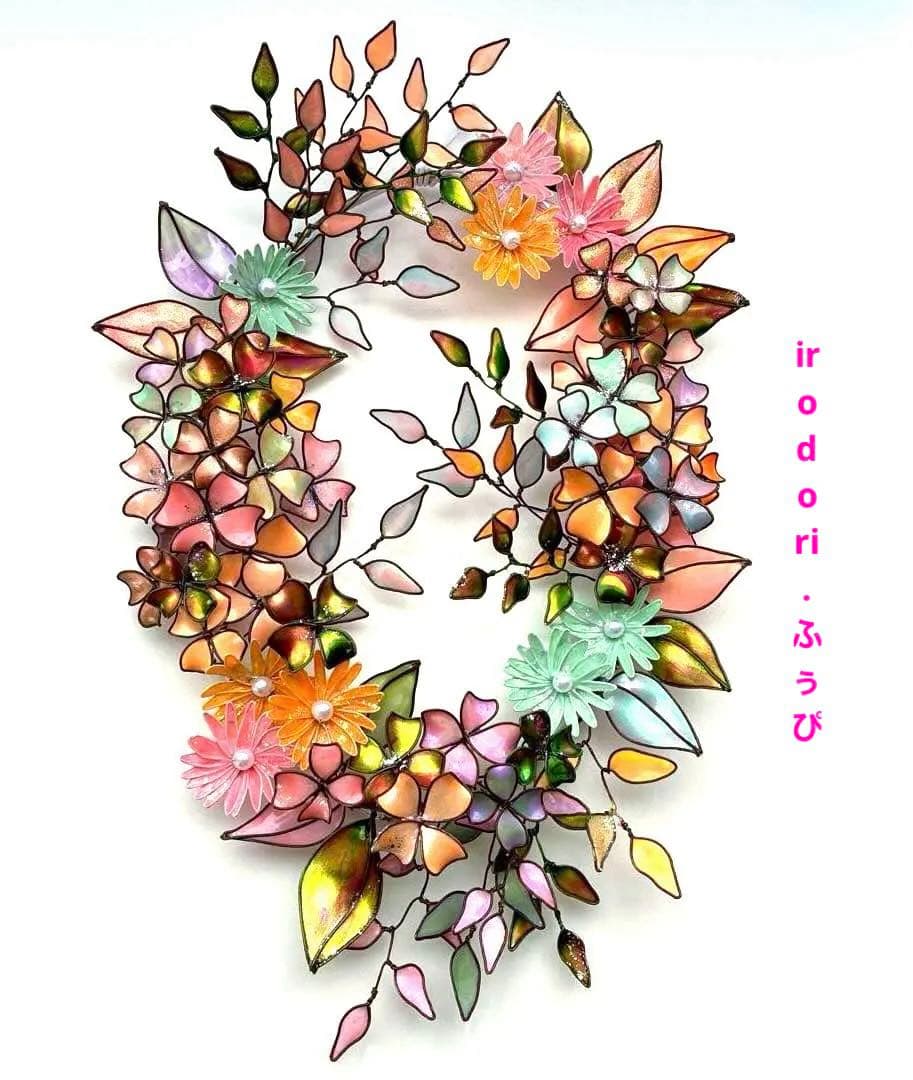 大きなオーバル型フラワーリース　ワイヤークラフト　ディップアート　壁飾り