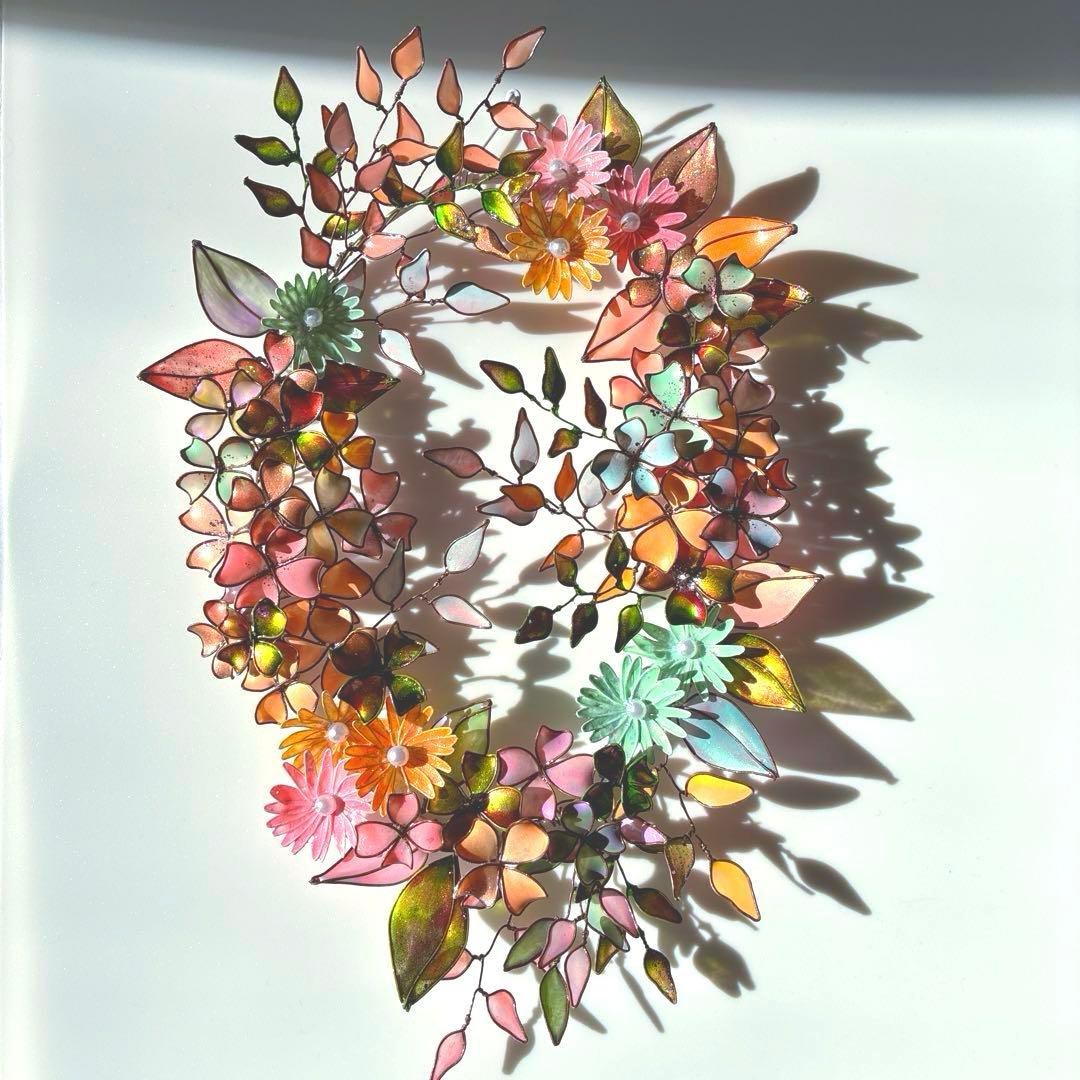 大きなオーバル型フラワーリース　ワイヤークラフト　ディップアート　壁飾り