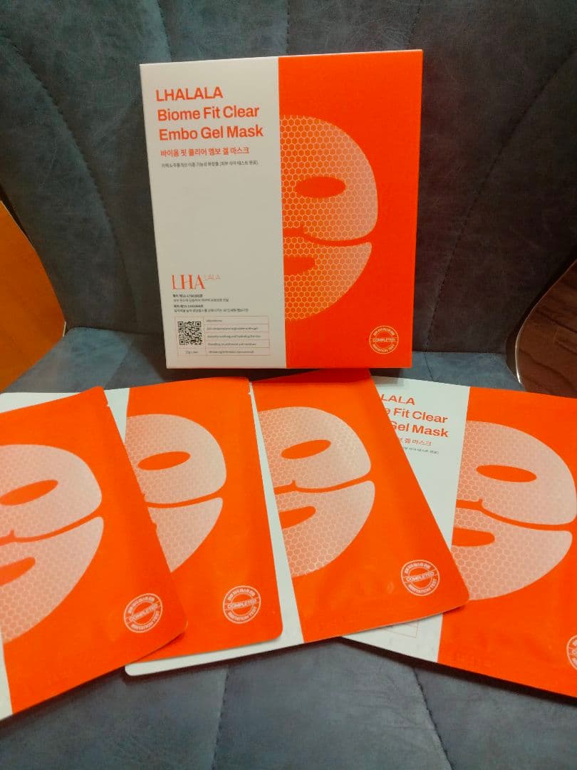 12枚ララピール Biome Fit Clear Embo Gel Mask