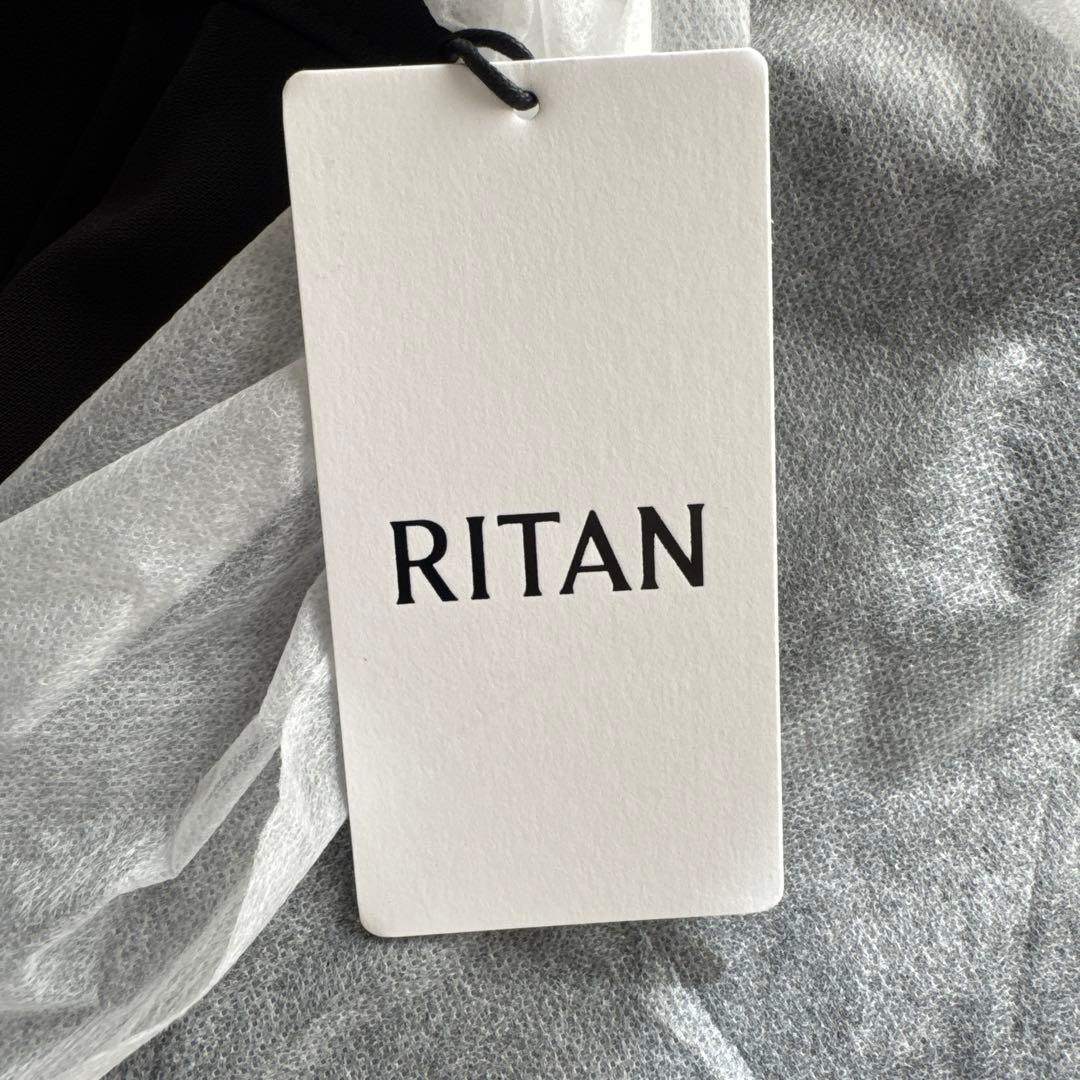 RITAN 未使用　タグ付き　ブラック ストレートパンツ定価¥25300