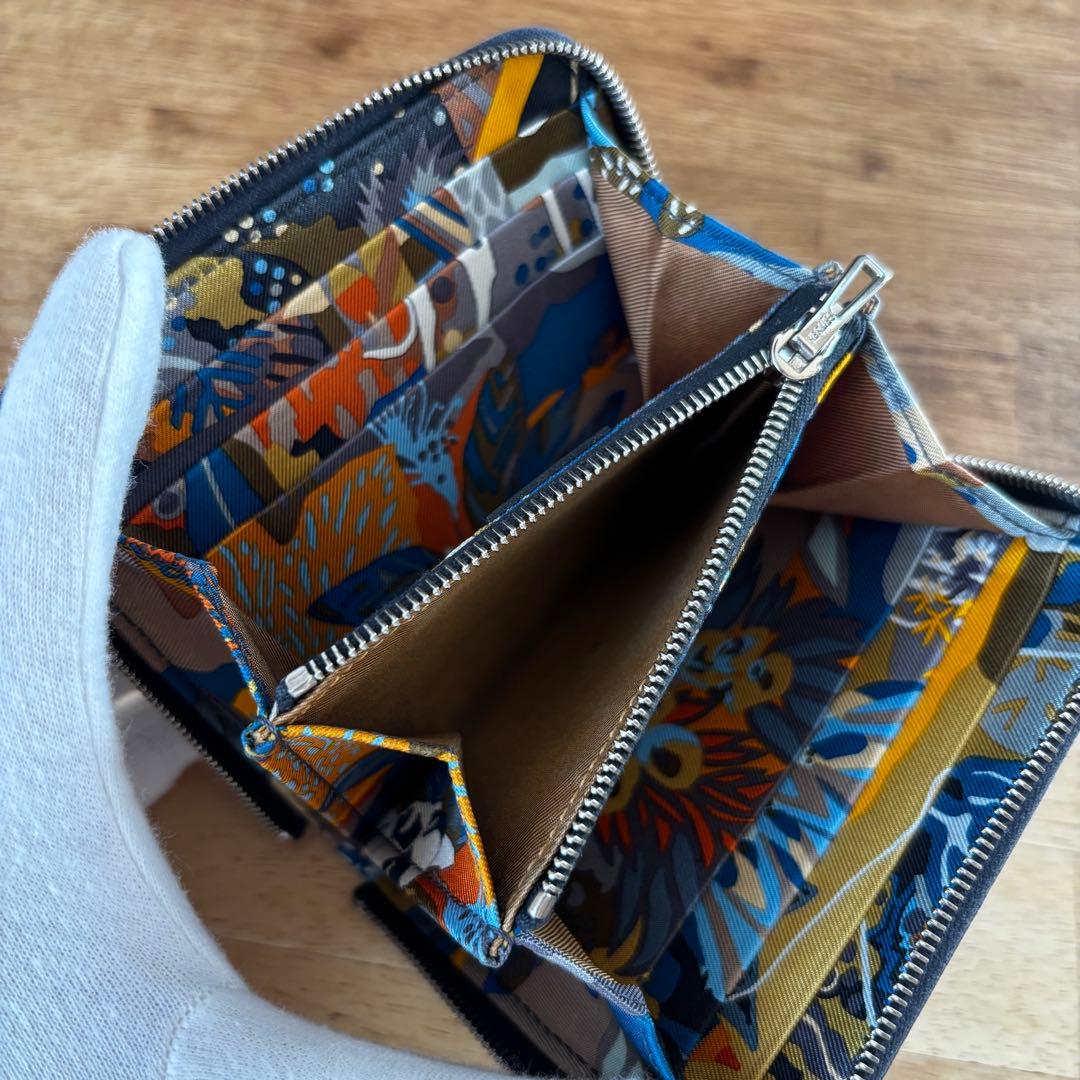 週末値引き⭐︎エルメス HERMES シルクイン アザップ コンパクト