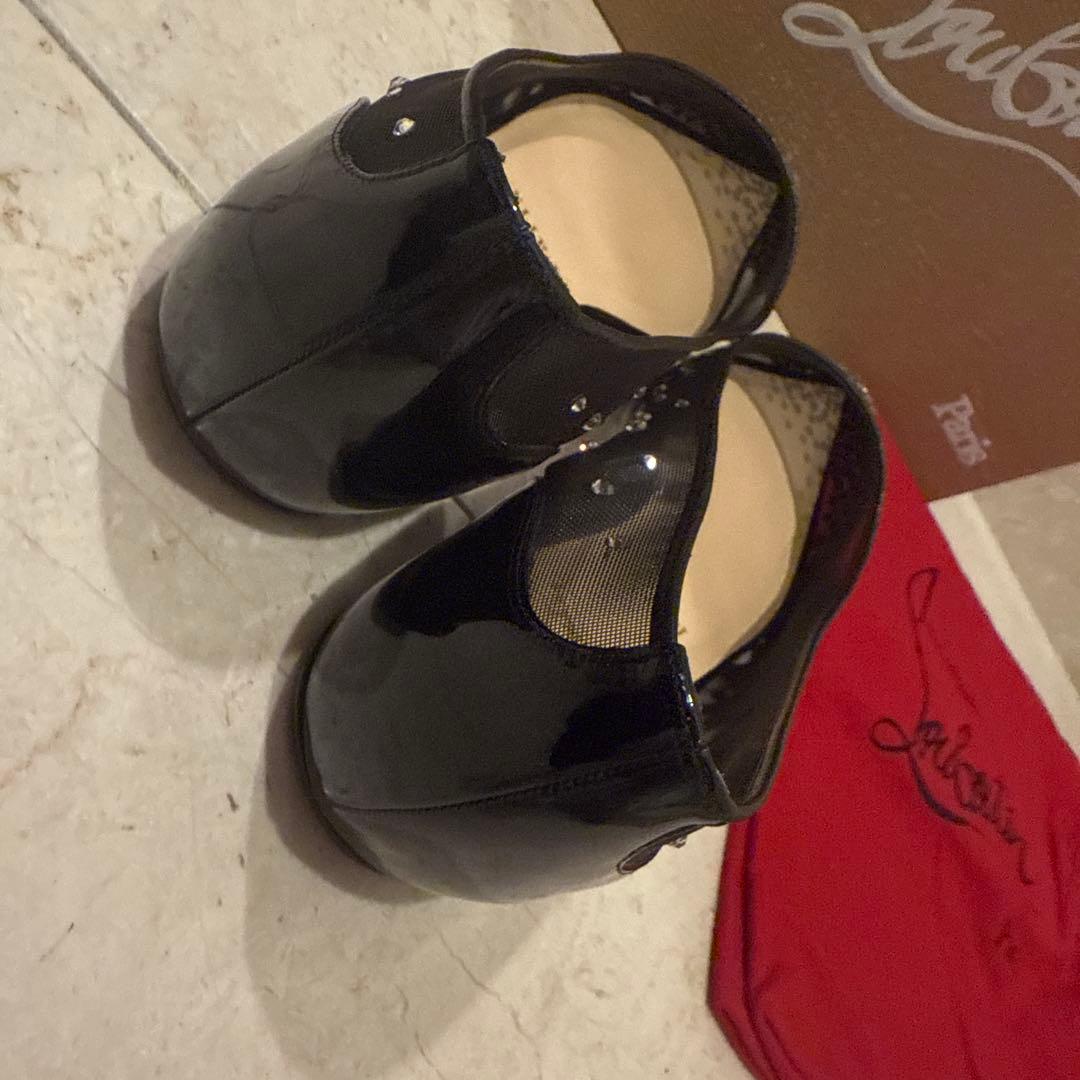 クリスチャンルブタン　BODY STRASS FLAT RES 37