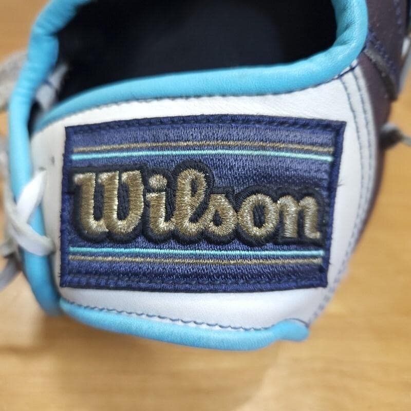 ウイルソン Wilson ベクサム 限定カラー 人気モデル 軟式グローブ