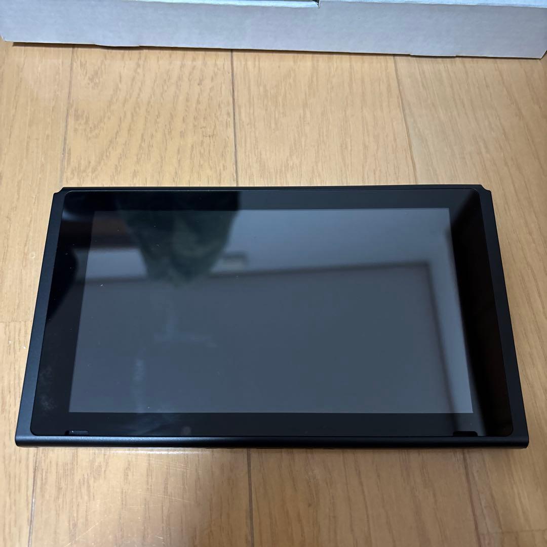 Nintendo Switch 本体 ブラック Joy-Con付き カセット付属