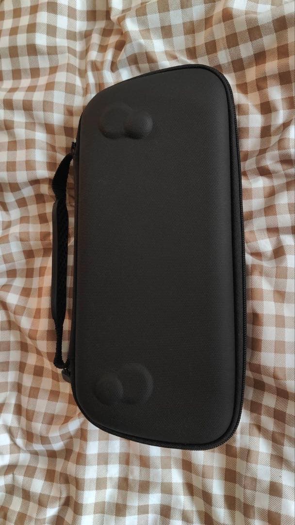 ROG Ally Z1 Extreme アクセサリー付き