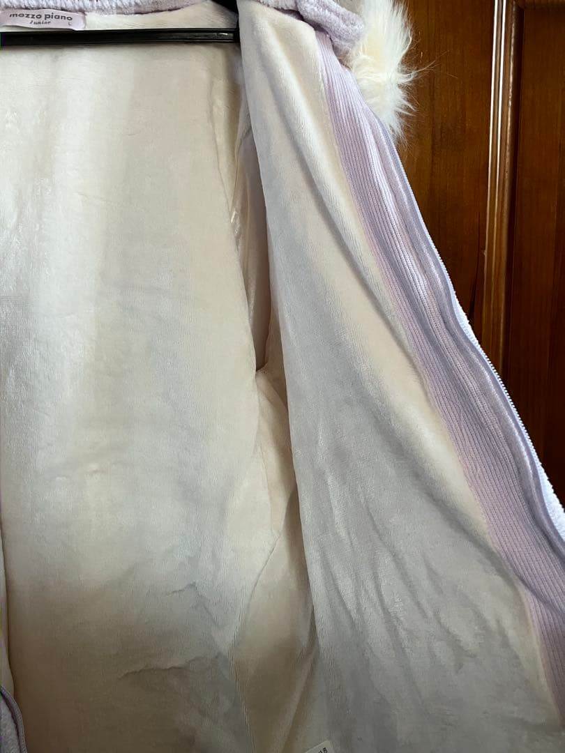 未使用　メゾピアノジュニア　フード付きパーカー　薄〜いラベンダー160 L