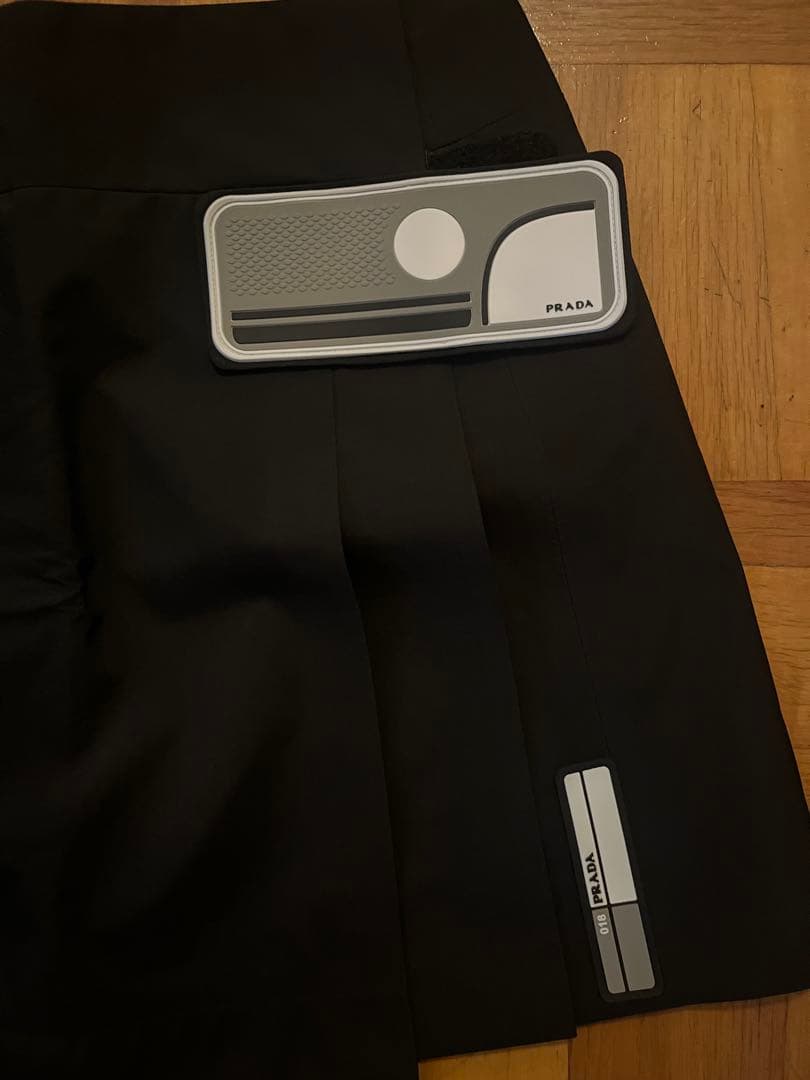 itami　PRADA ナイロン ミニスカート