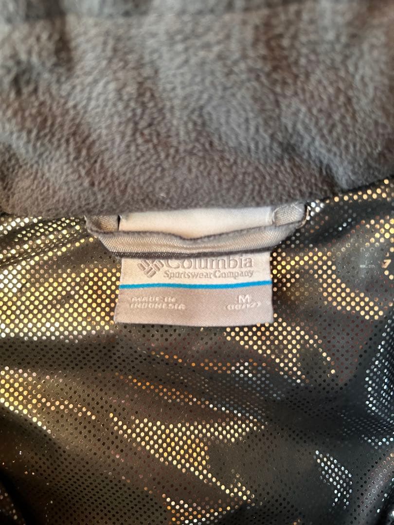 コロンビア Columbia キッズ　スキーウェア　上下Mサイズ　140cm