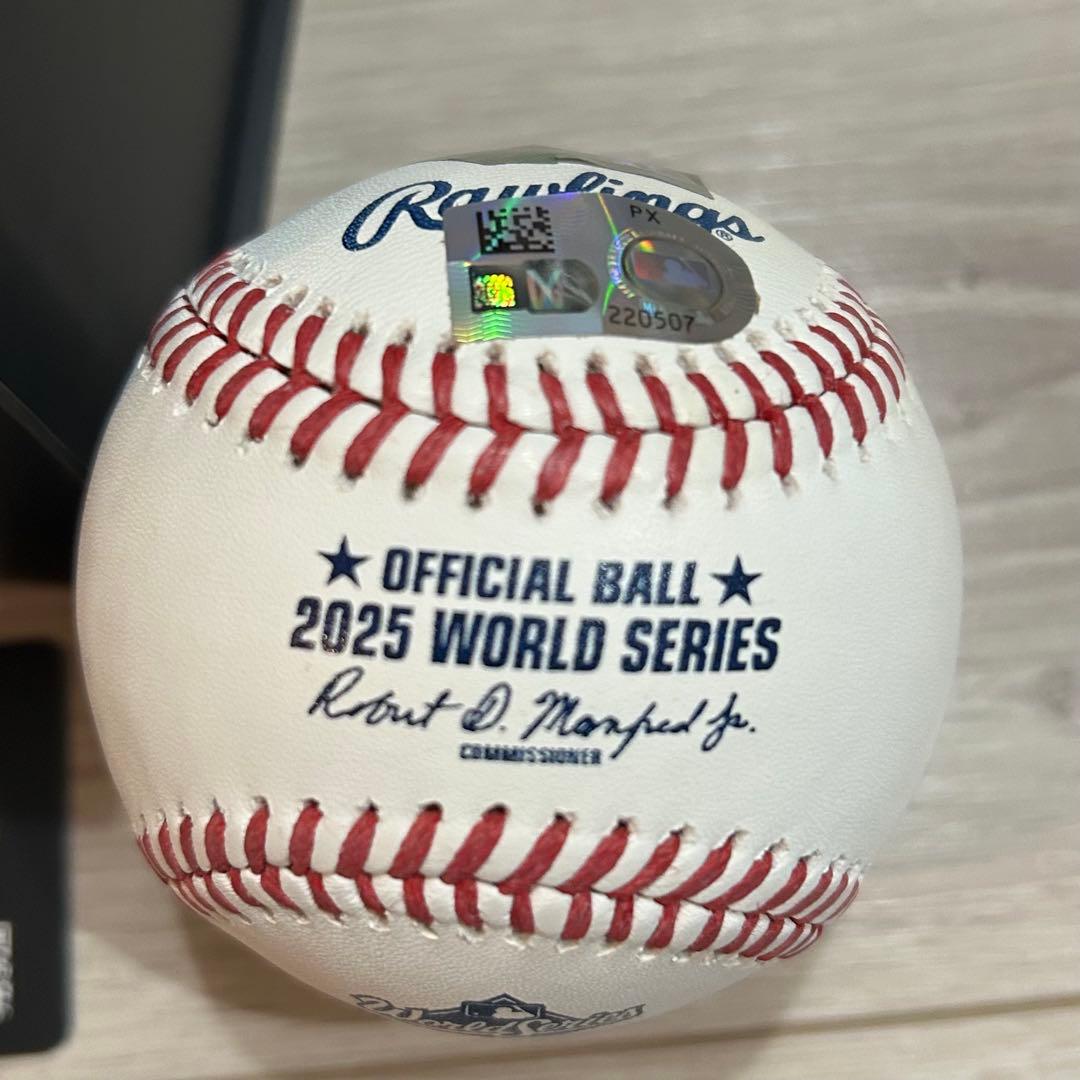 2025年ワールドシリーズ 佐々木朗希サインボールFanatics認証シール付