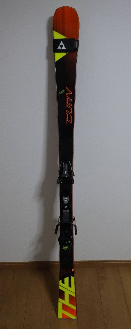 FISCHER RC4 THE CURV 164cm スキー板