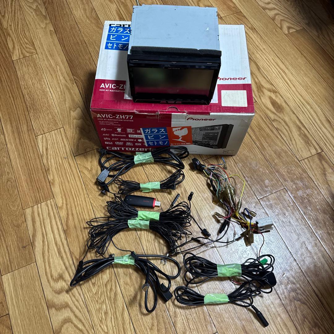 Pioneer AVIC-ZH77 カーナビ 7インチ