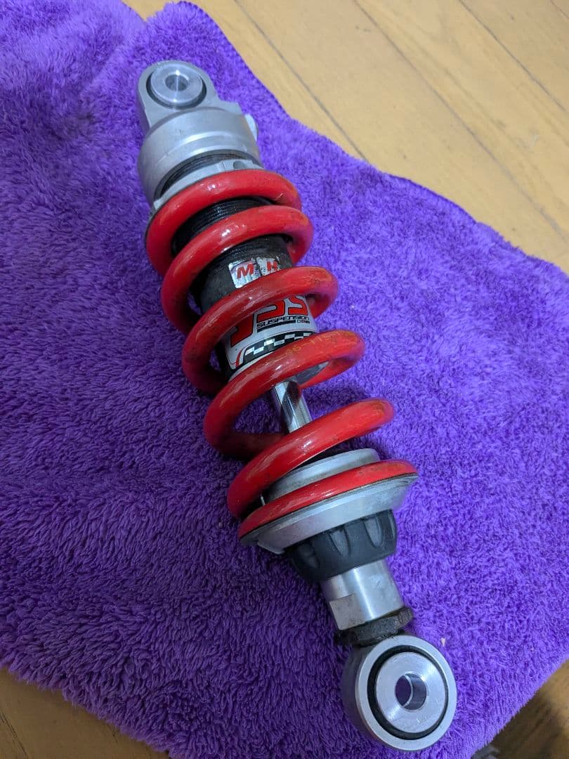 ホンダ　グロム　YSSのサスペンション