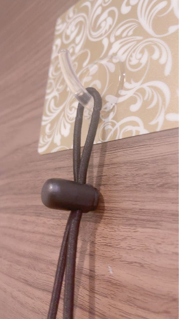 ミュウミュウ　MIUMIU ミニバッグ　スマホショルダー　ブラック