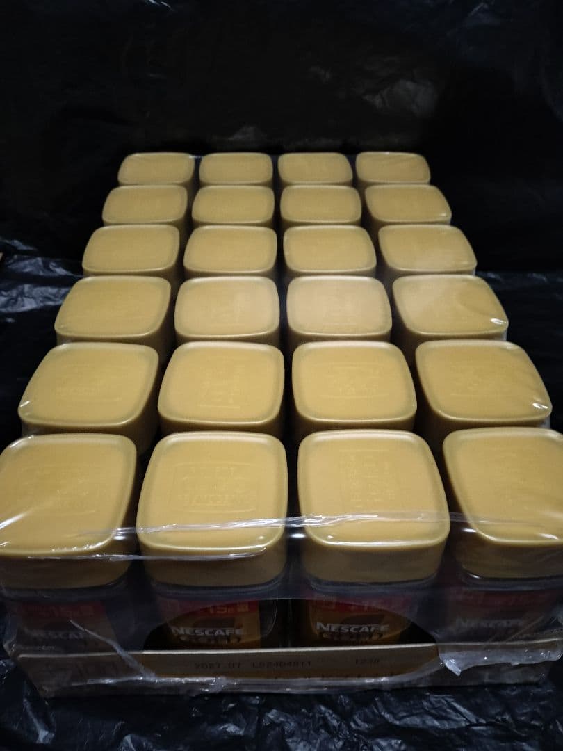 ネスカフェ ゴールドブレンド135g×24本 賞味期限2027年7月