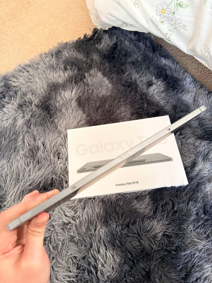 Samsung Galaxy Tab S9 FE 本体 シルバー S Pen付き