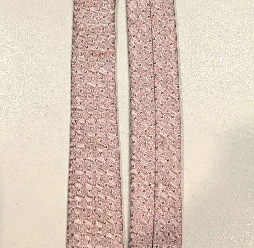 LOUIS VUITTON ルイ・ヴィトン　ネクタイ箱付き