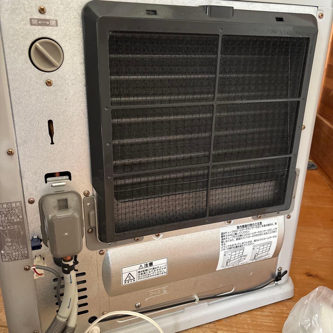 コロナ温水ルームヒーター　CRH-400CS-W