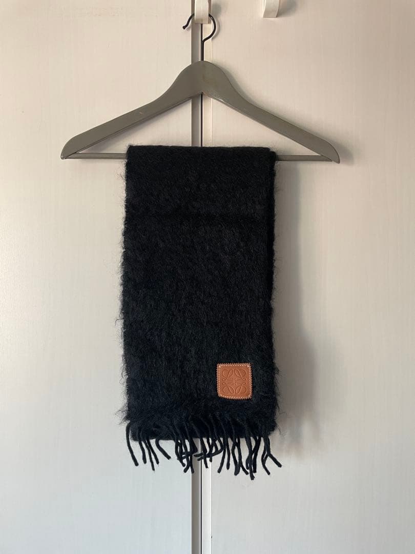 LOEWE ブラック マフラー モヘア・ウール