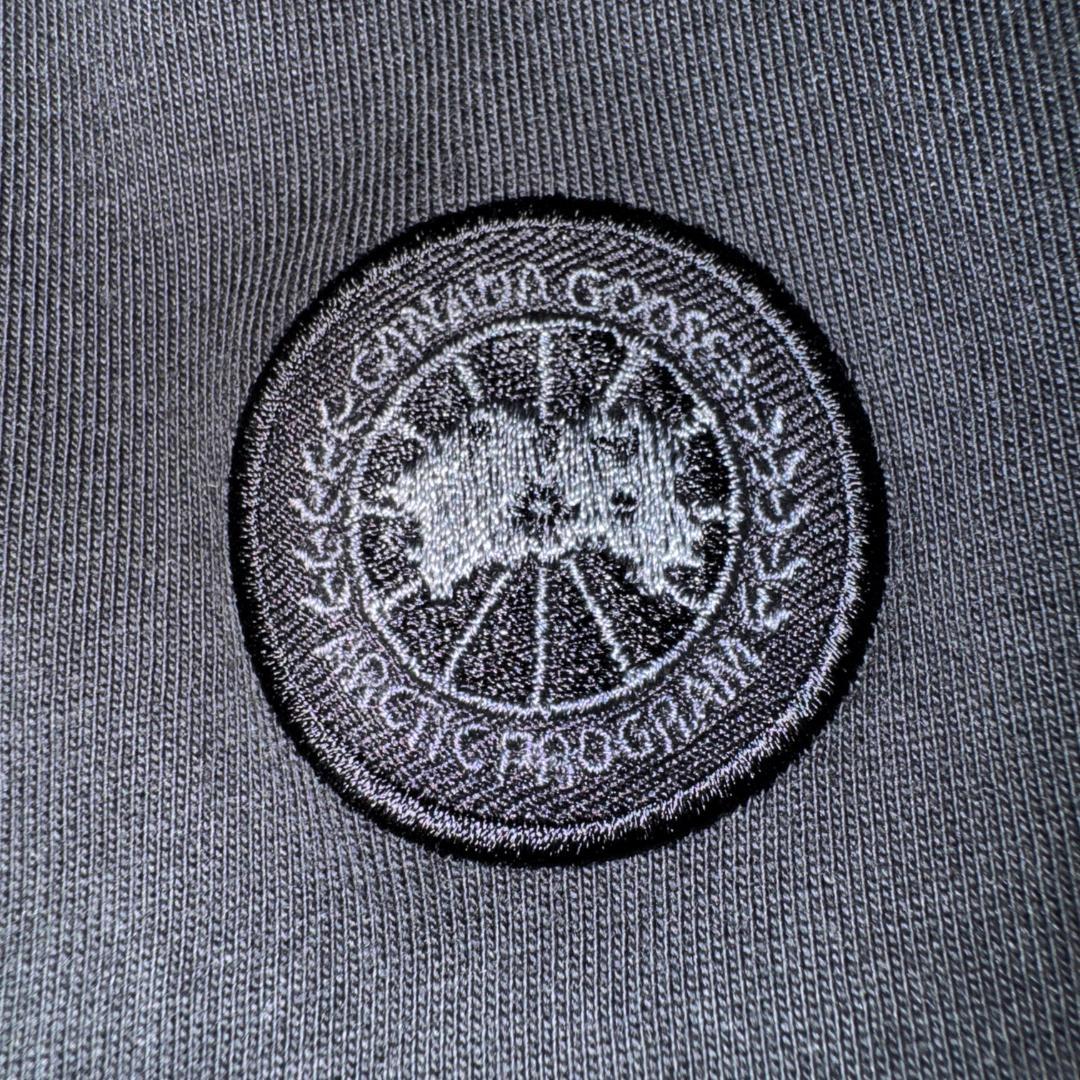 【美品高級モデル☆ワッペン刺繍ロゴ☆アームデザイン】カナダグース ロンT 長袖