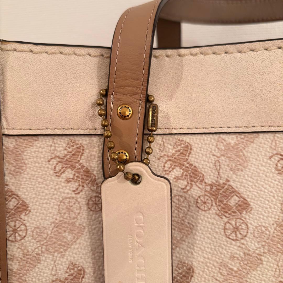 COACH　フィールドトートウィズホースアンドキャリッジプリン