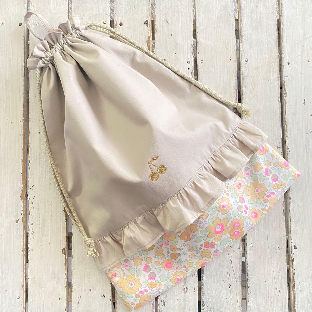 ぴょこ様⭐︎リバティプリント使用×さくらんぼワッペンレッスンバッグ他オーダー