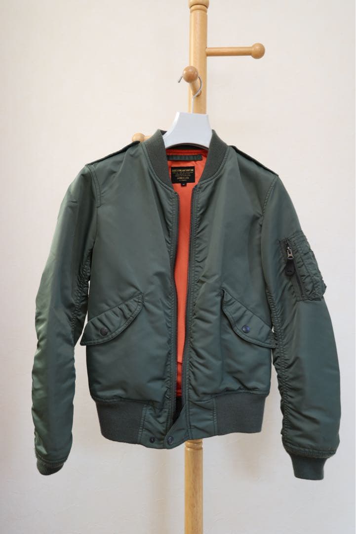 AVIREX L-2Bフライトジャケット