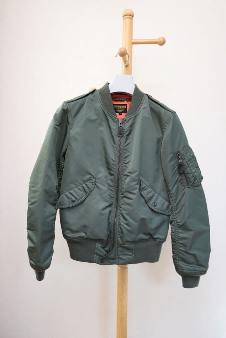 AVIREX L-2Bフライトジャケット