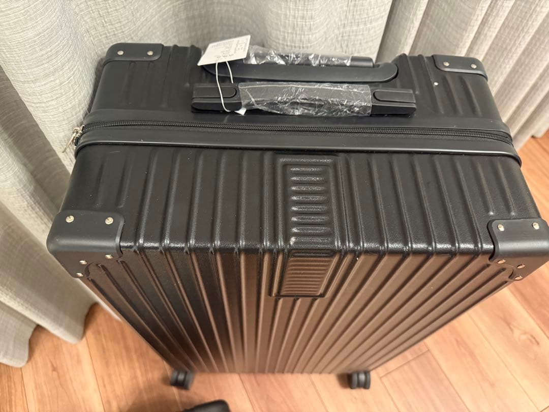 Lサイズ新品キャリーケース2点セット