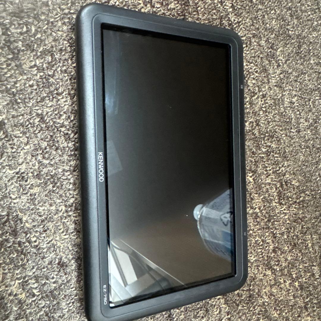KENWOODのポータブルナビゲーションココデス EZ-750