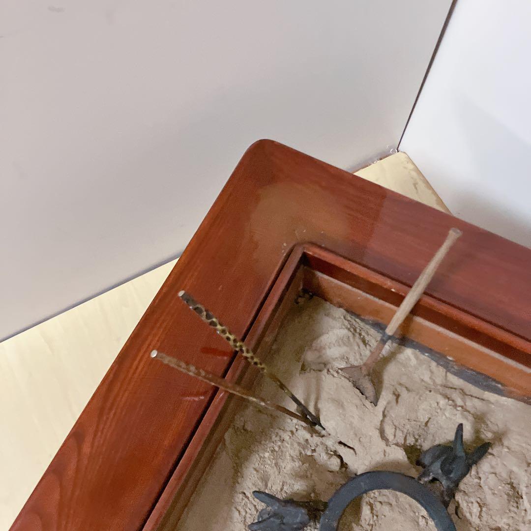 囲炉裏　木製　火鉢　火箸　灰付き　アンティーク　囲炉裏テーブル　古民具 蓋つき