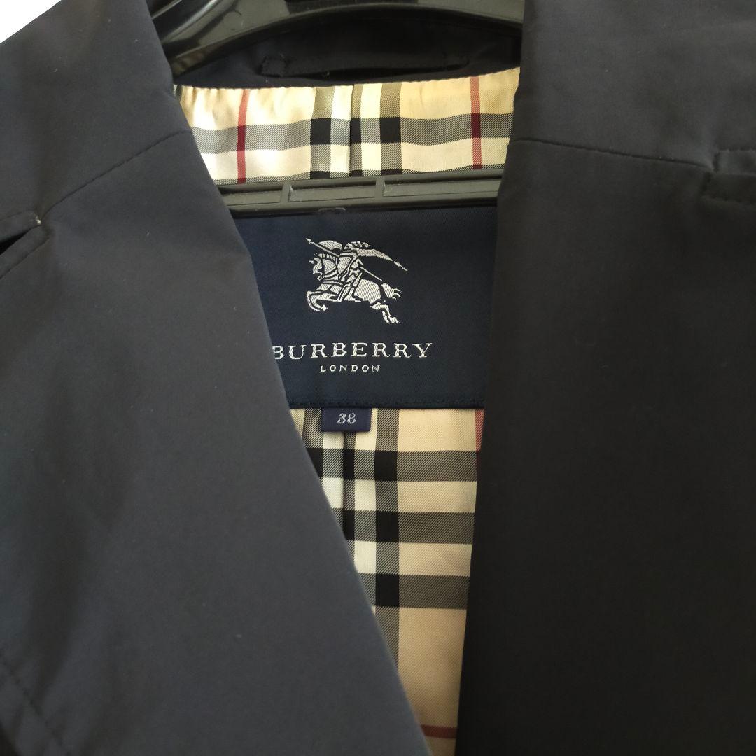 バーバリーロンドン　ナイロンコート　ジャケット　羽織物　サイズ38　黒