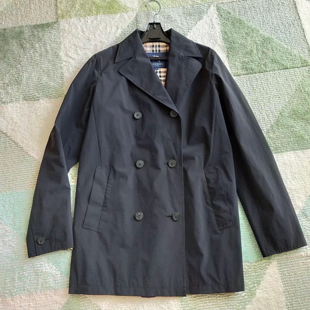 バーバリーロンドン　ナイロンコート　ジャケット　羽織物　サイズ38　黒