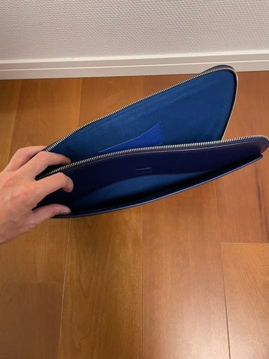 FURLA メンズ　クラッチバッグ