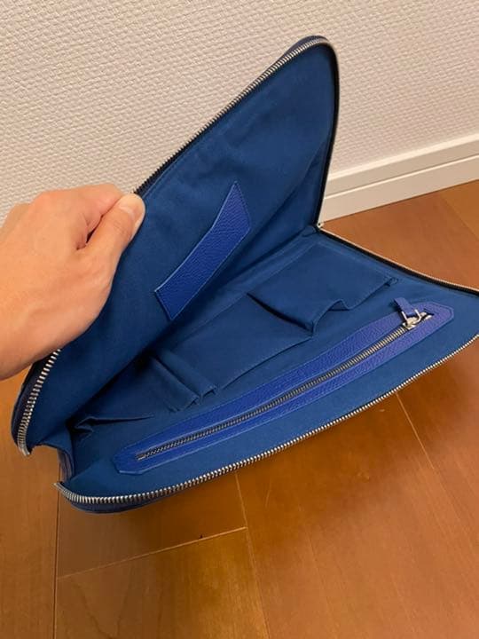 FURLA メンズ　クラッチバッグ