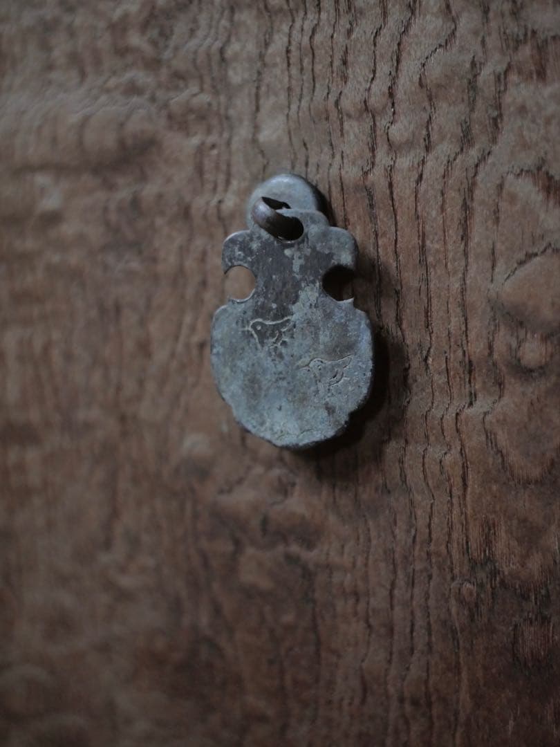 戸棚　食器棚　ケヤキ　収納棚　棚　古家具　古道具　アンティーク　昭和レトロ