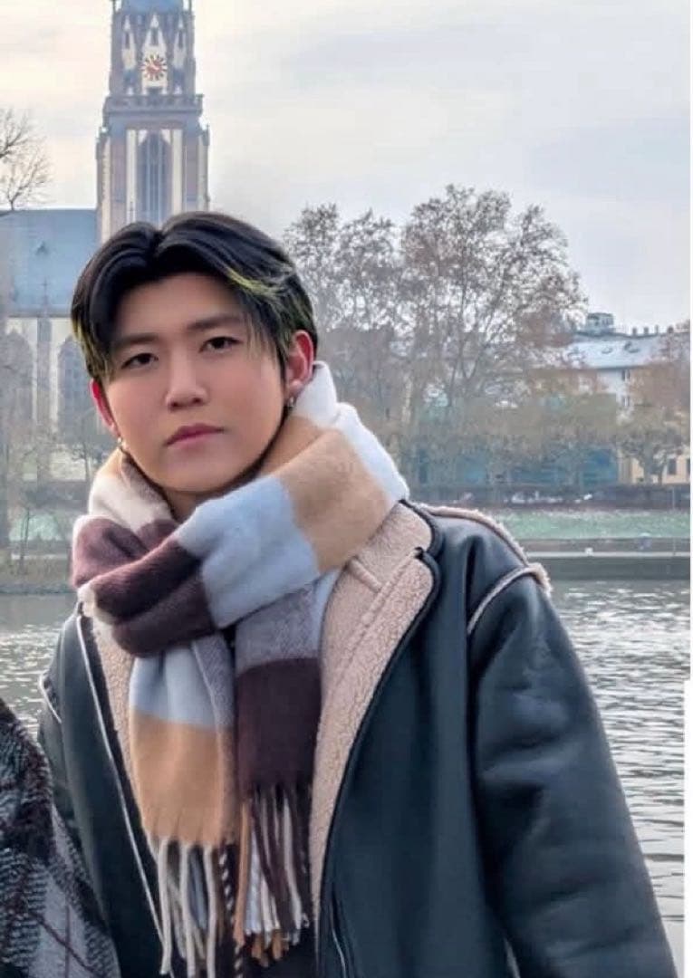 新品☆ミセス若井くん着用☆MIESROHEブロックチェックマフラー