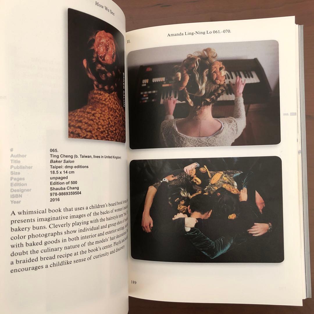 限定版 How We See Photobooks by Women (洋書)