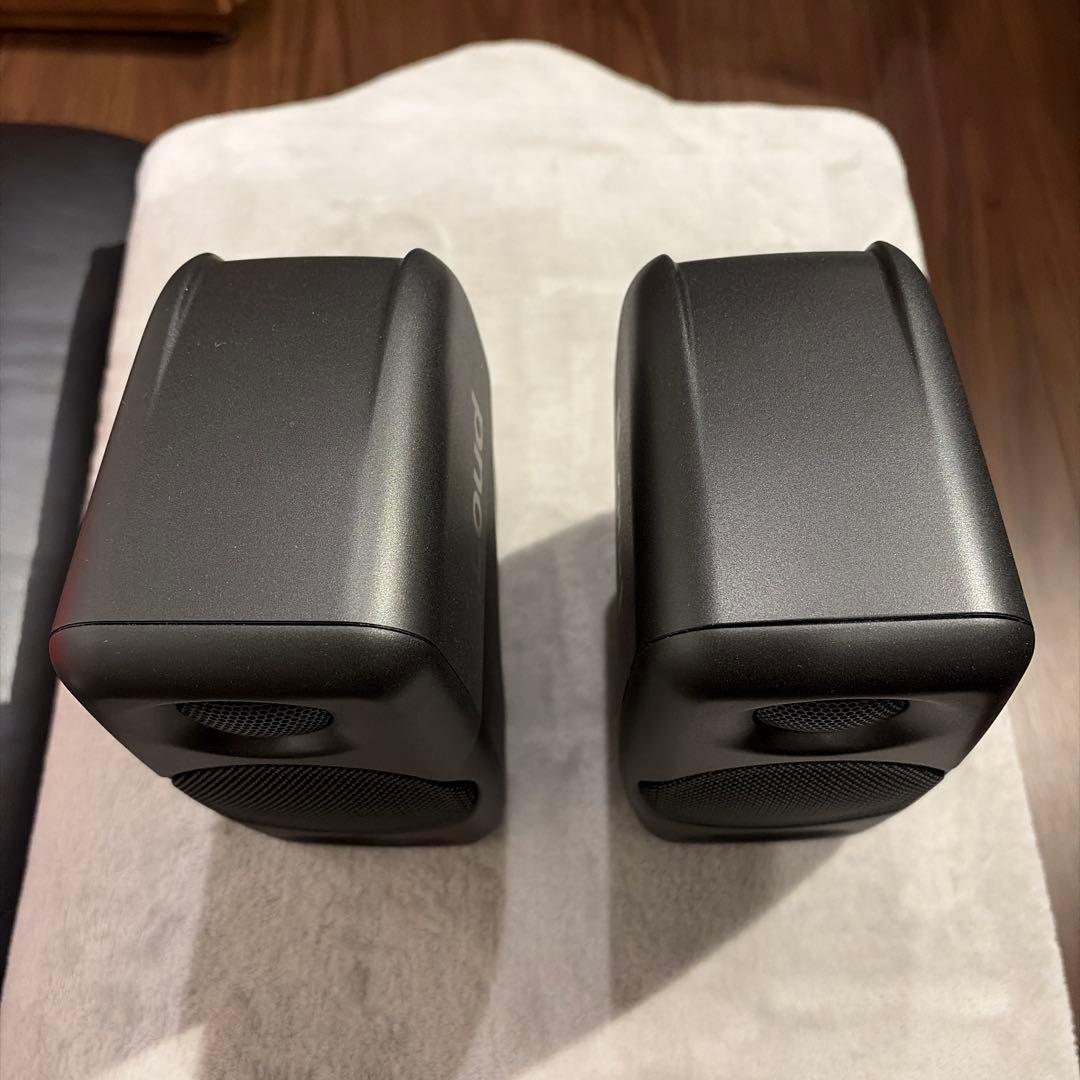 iLoud Micro Monitors ブラック