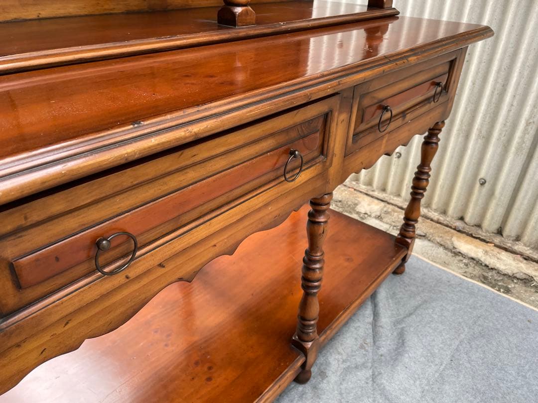 近隣配達可能　アンティーク？　キャビネット　カップボード　食器棚