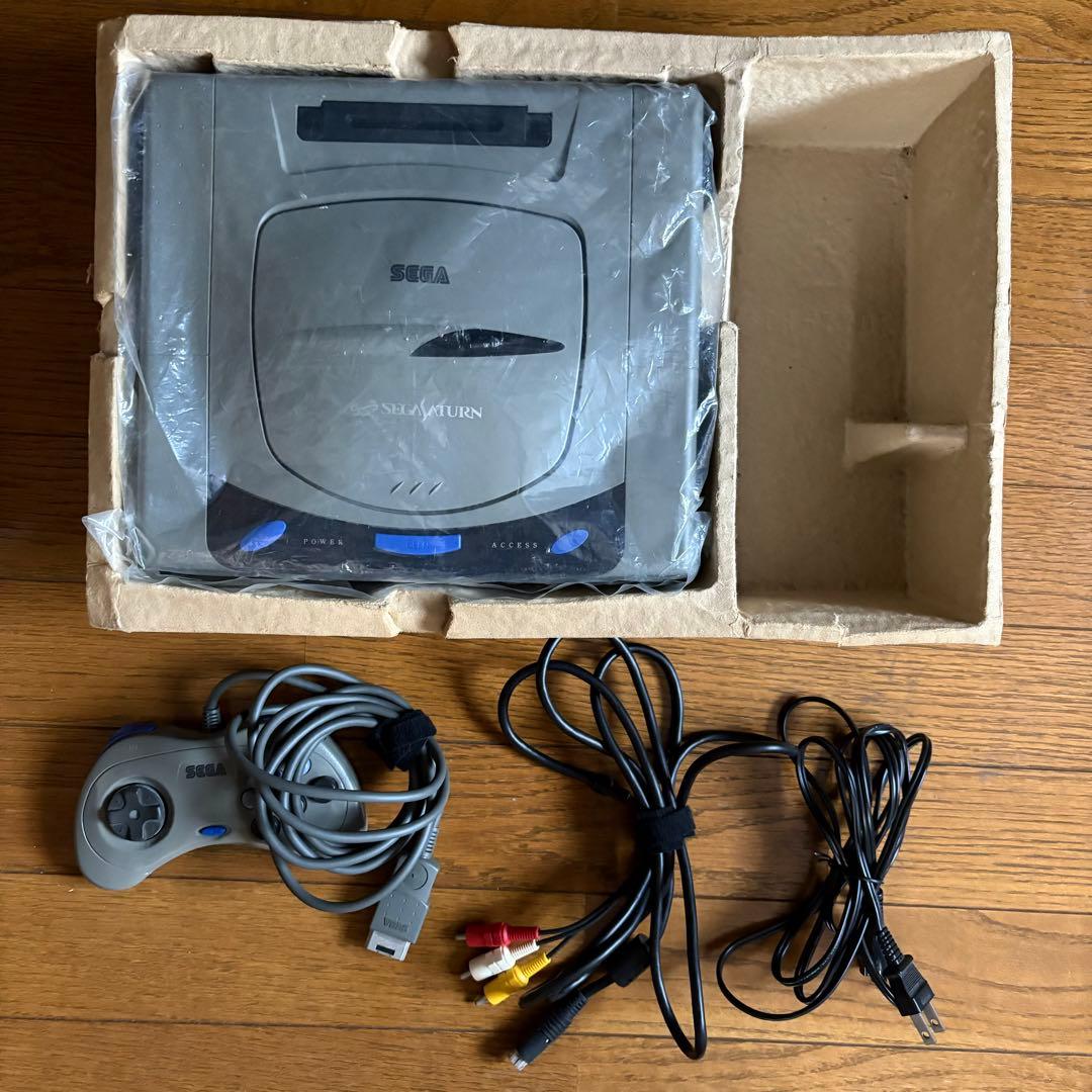 サターン本体（箱付き）➕ソフト（レアものあり）動作確認済