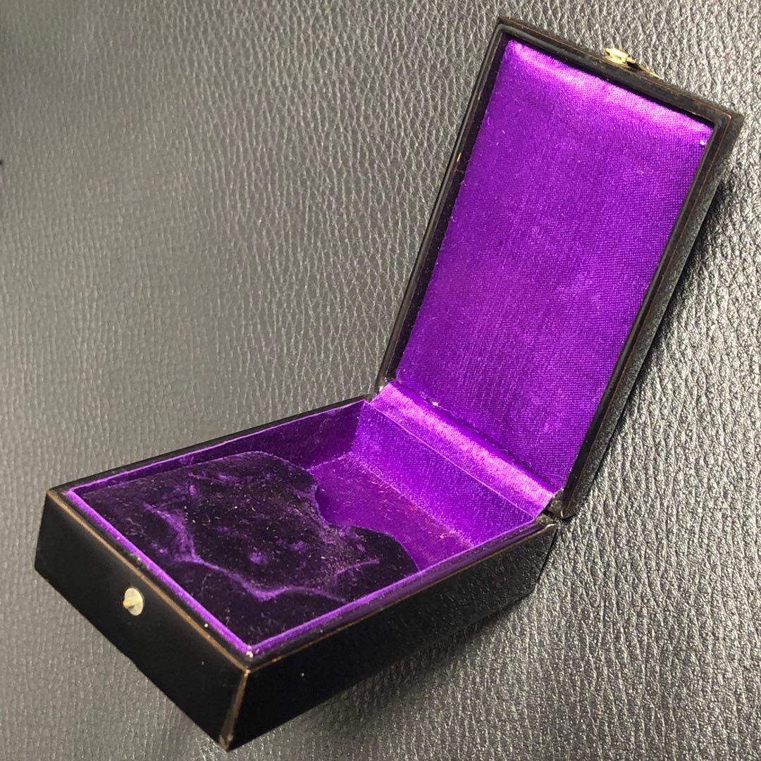 【送料無料】 旧日本軍 陸軍 海軍 記章 徽章 功五級金鵄勲章 略綬・銀字共箱付