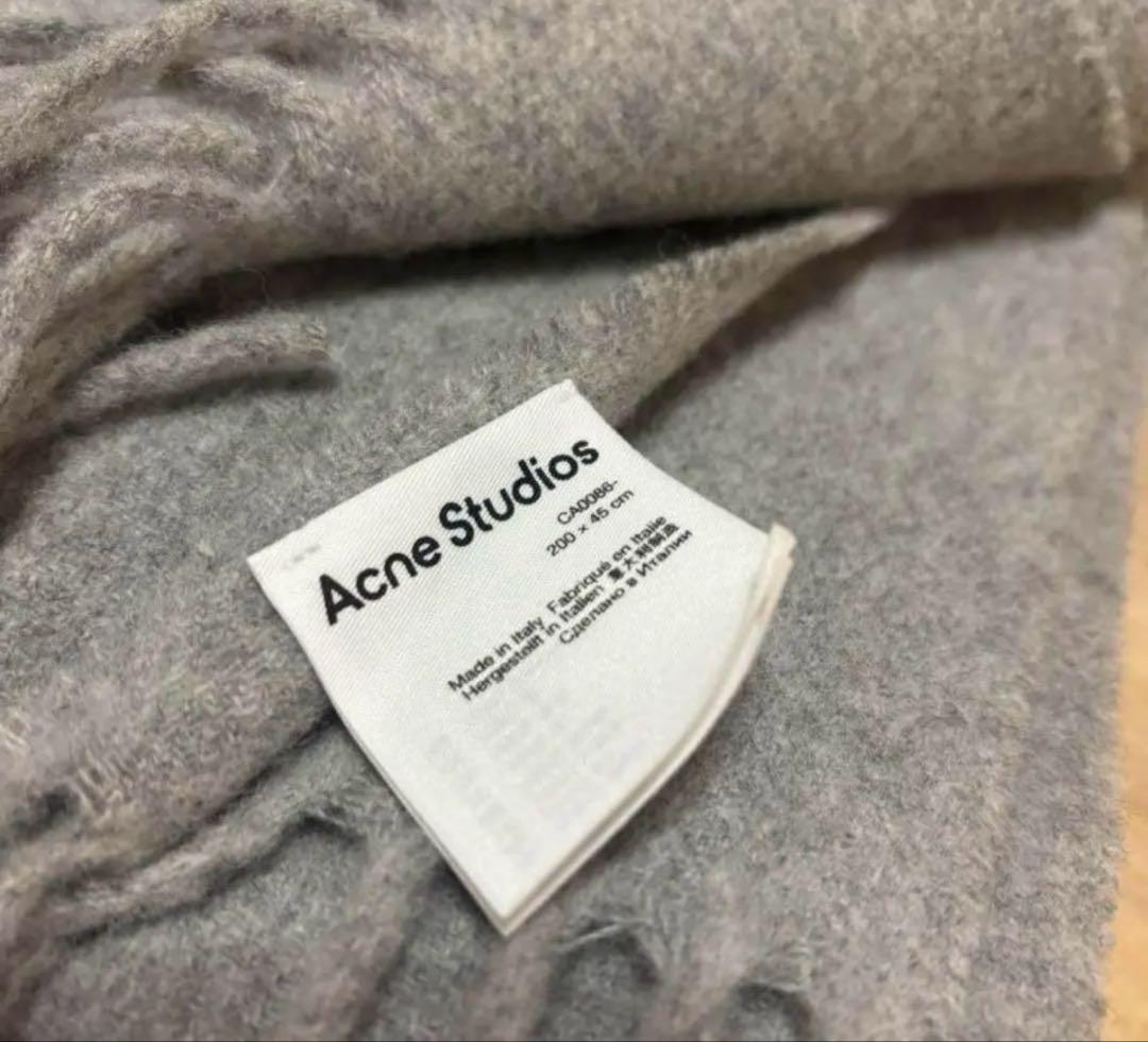 k*n様 深水光太さん着用 Acne Studios マフラー