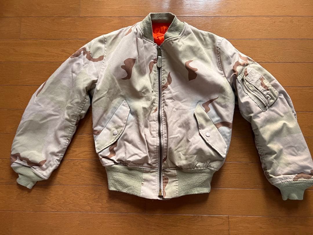 ALPHA デザートカモフラージュ MA-1 フライトジャケット