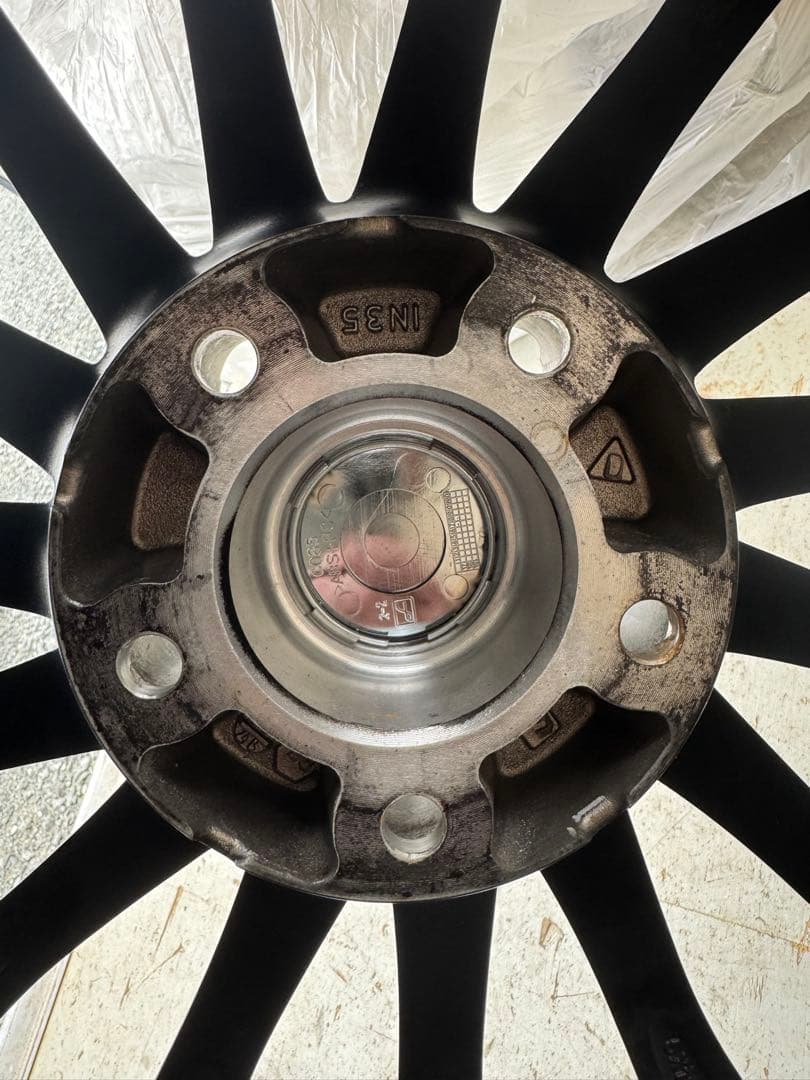 LEONIS 19インチ ホイールセット 245-40-19 2本