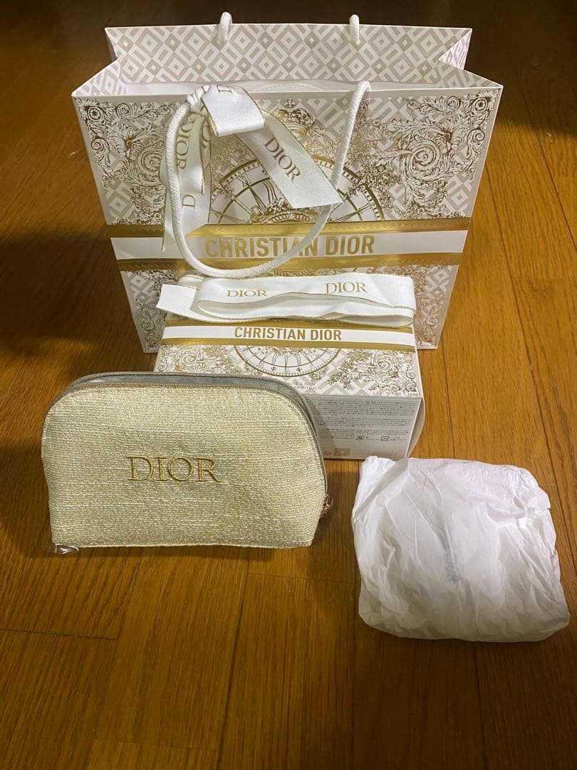 DIOR メイクポーチ リップグロス セット　2024年クリスマス