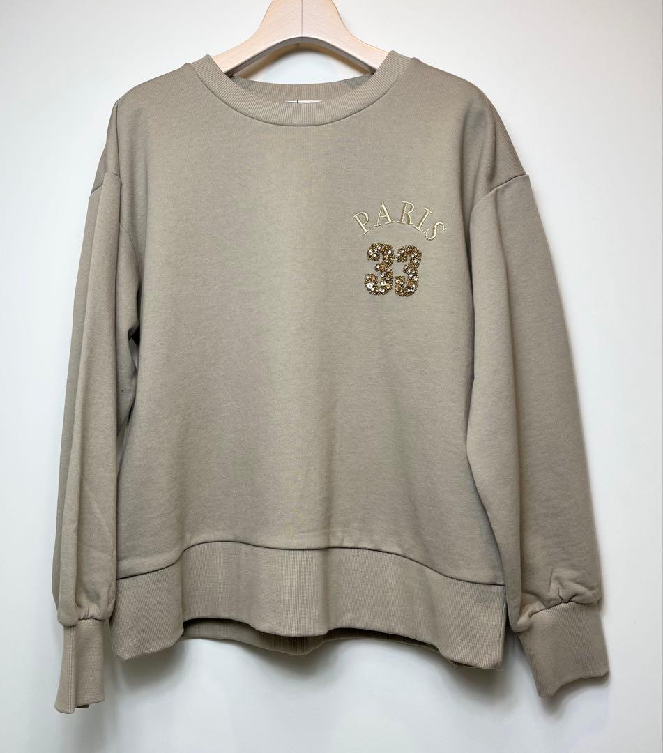 PARIS 33刺繍ベージュスウェット