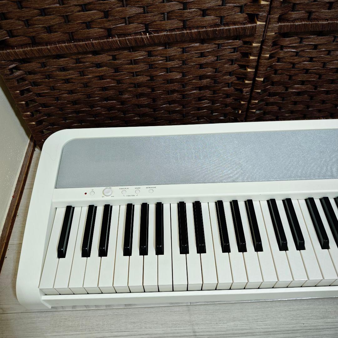 【完全動作品】KORG デジタルピアノ B1 ホワイト 88鍵盤 スタンド付き