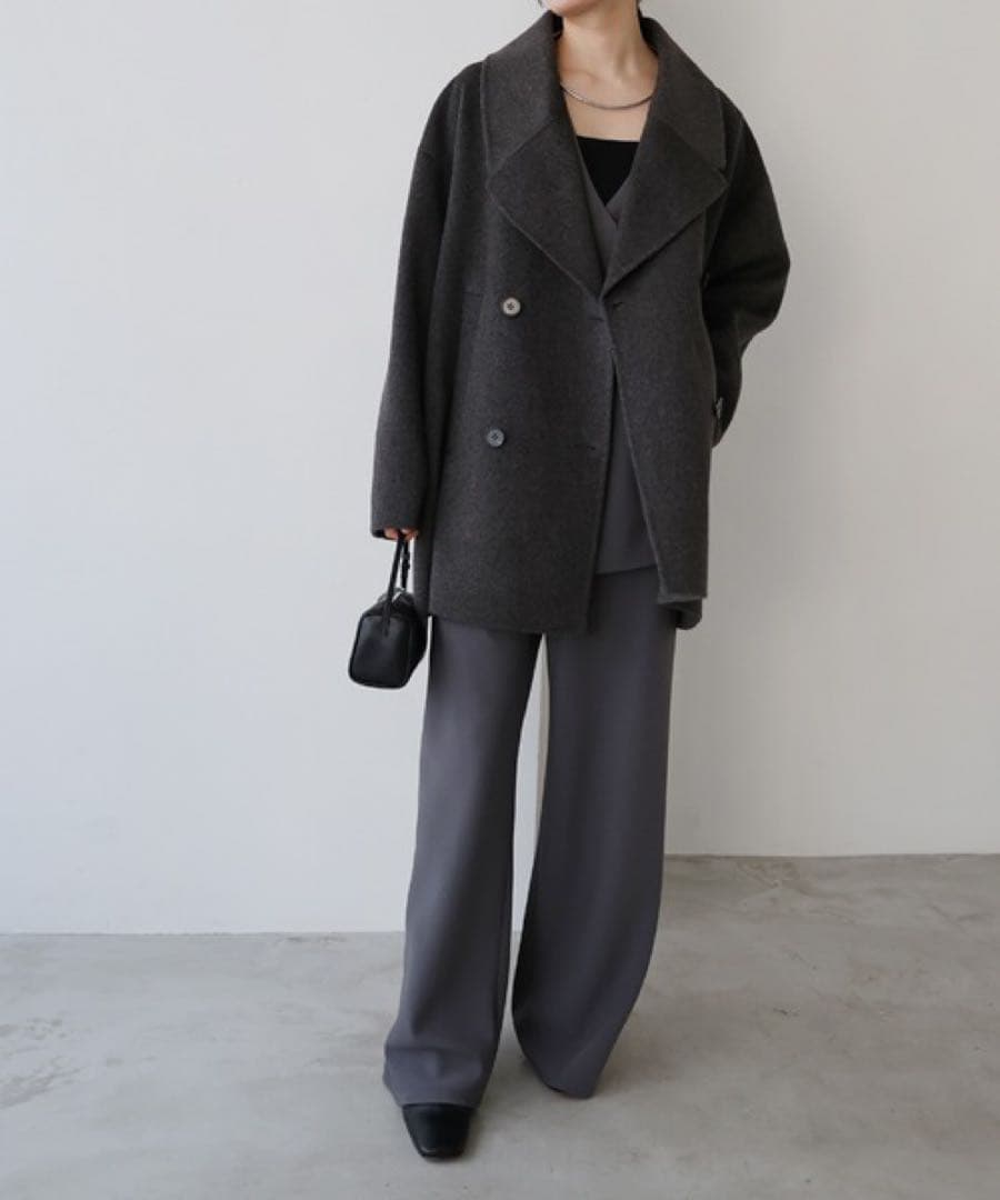 【美品✨️】エバーネイビー ウールリバーピーコート チャコールグレー　アンドミー