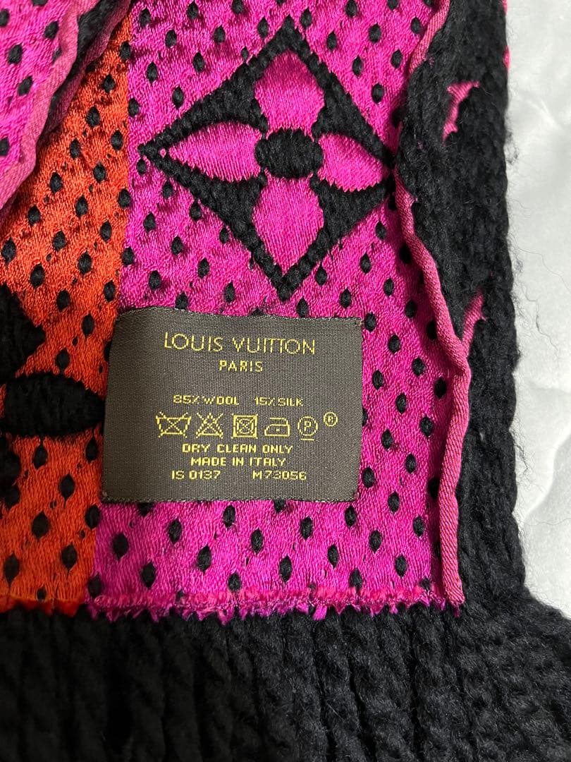 ルイ・ヴィトン マフラー 黒 ピンク オレンジ　※限定価格