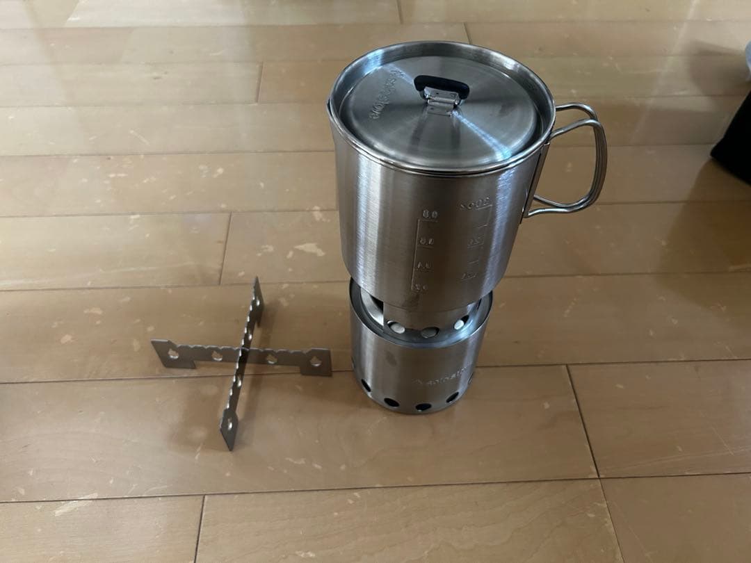 Solo stoveライト、ロストル、ポット900、スタンド（ゴトク）のセット